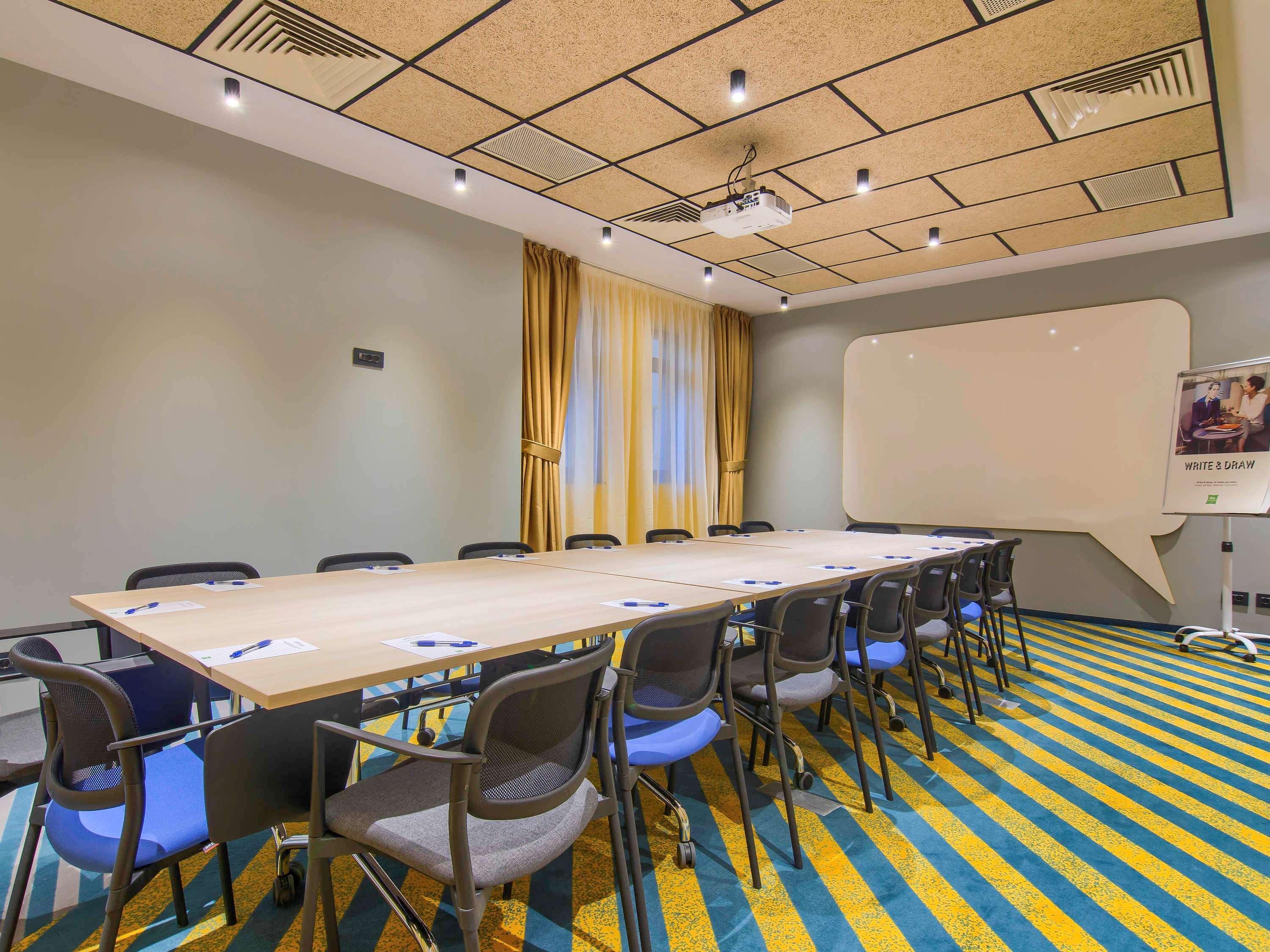 Ibis Styles Bucharest Erbas Hotel Exterior photo